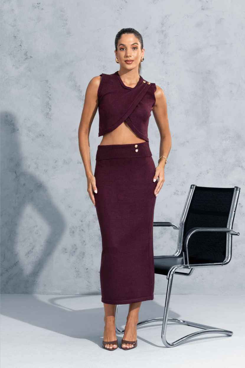 CONJUNTO DE MALHA COM TOP CRUZADO E SAIA LÁPIS FEMININA- OI25SN96900 - Image 2