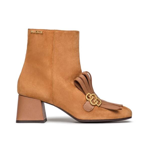 BOTAS DE CAMURÇA COM FRANJAS NA COR CARAMELO-BE0010-00
