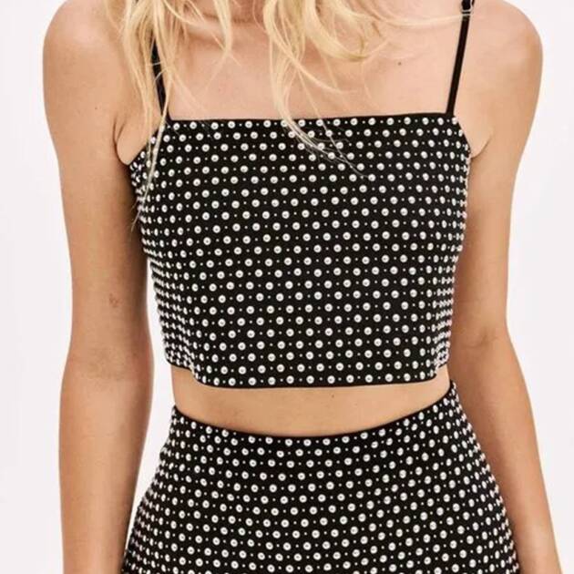 TOP CROPPED DE ALÇAS COM APLICAÇÕES - 502TP001935