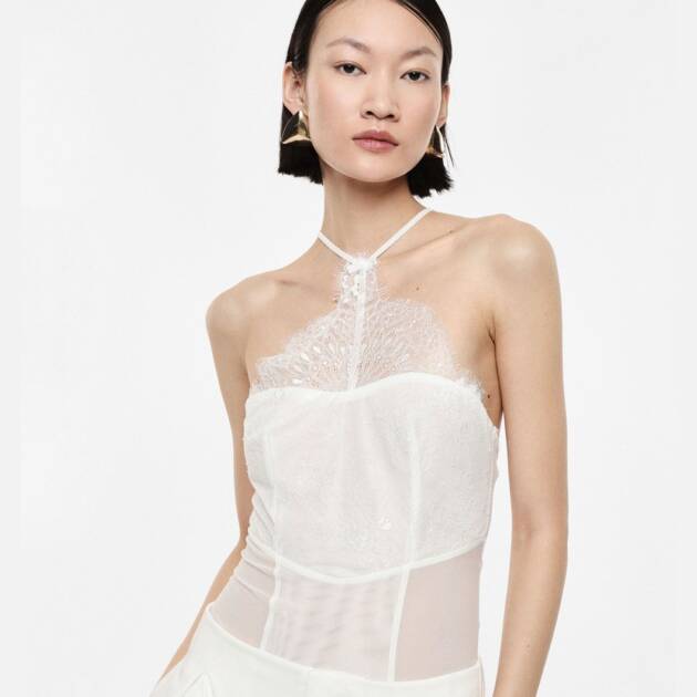 BODY COM ALÇAS FINAS E DECOTE HALTER - B281LJS