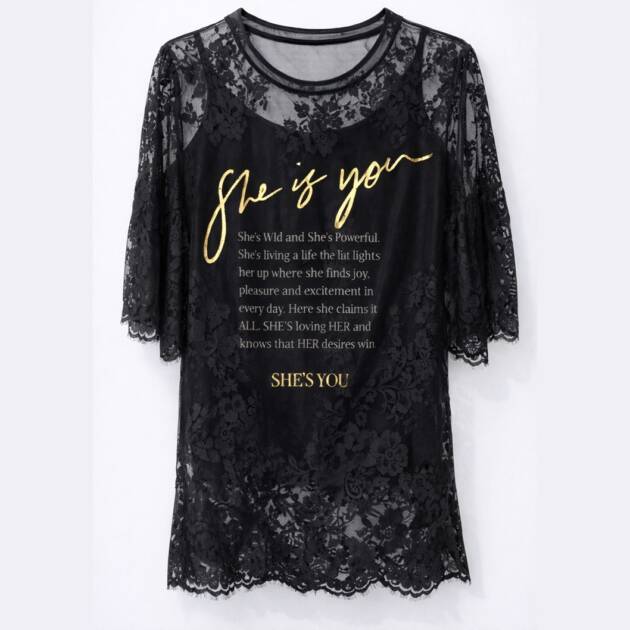 T-SHIRT COM SOBREPOSIÇÃO EM RENDA - TL-12SS261537