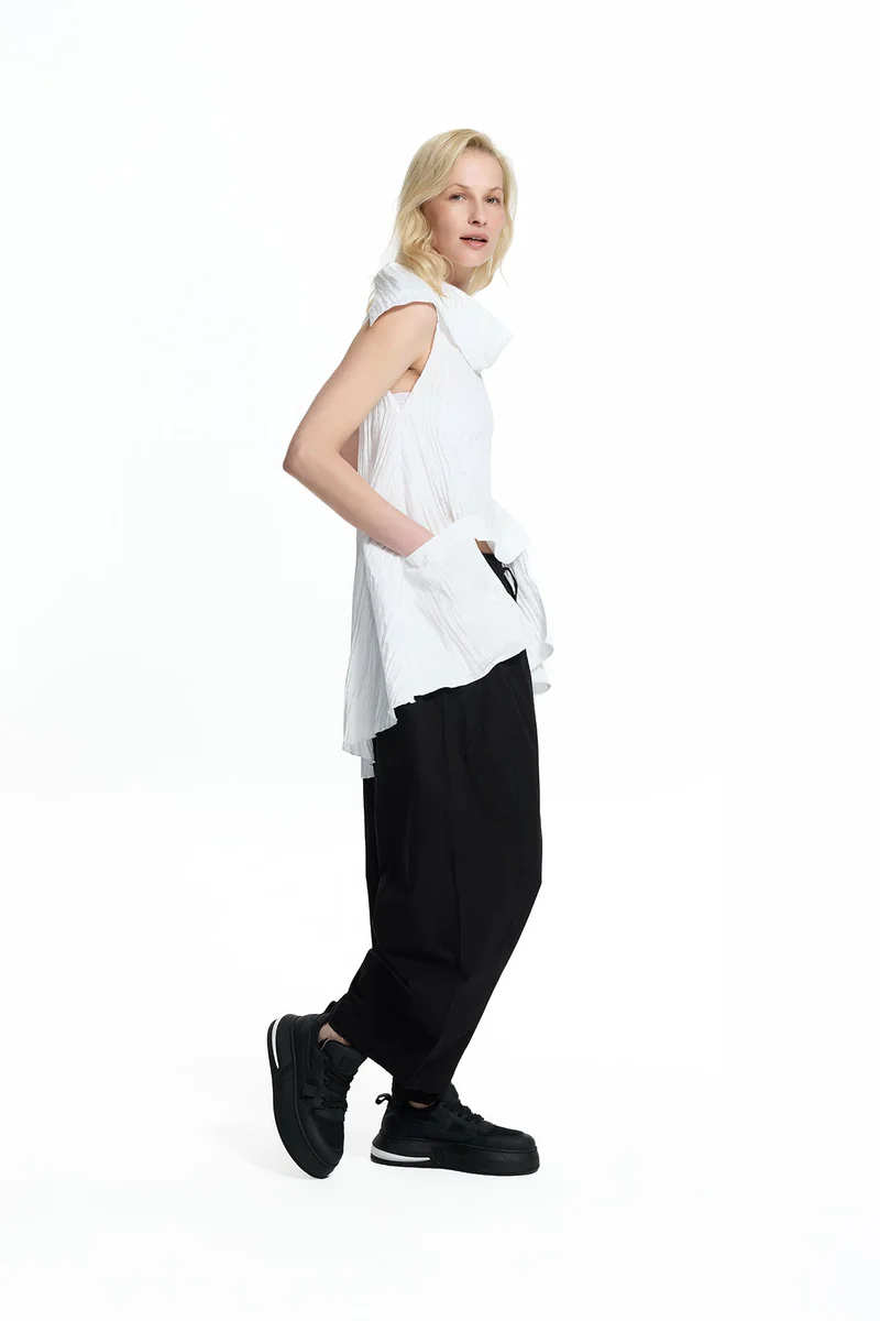 BLUSA BRANCA ASSIMÉTRICA COM TEXTURA AMASSADA - VS26-19145 2 BLUSA BRANCA ASSIMÉTRICA COM TEXTURA AMASSADA - VS26-19145 - Image 3